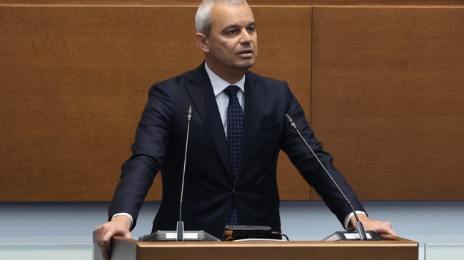 Vazrazhdane Leader Calls Continue the Change - Democratic Bulgaria "Biggest Conduit of Foreign Influence"