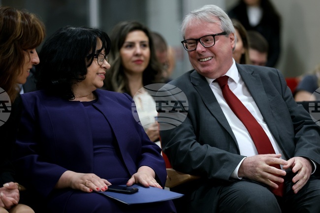 Germany and France Back Bulgaria's Efforts to Join Eurozone, Say Ambassadors of Both Countries in Bulgaria