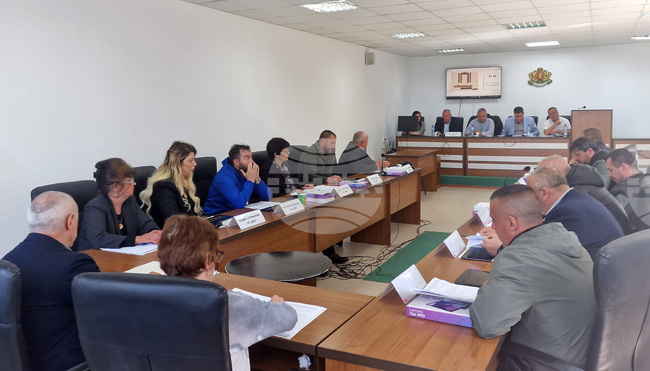 Община Антоново да кандидатства с проекти по процедури в подкрепа на социалните услуги и за развитие на културата решиха общинските съветници