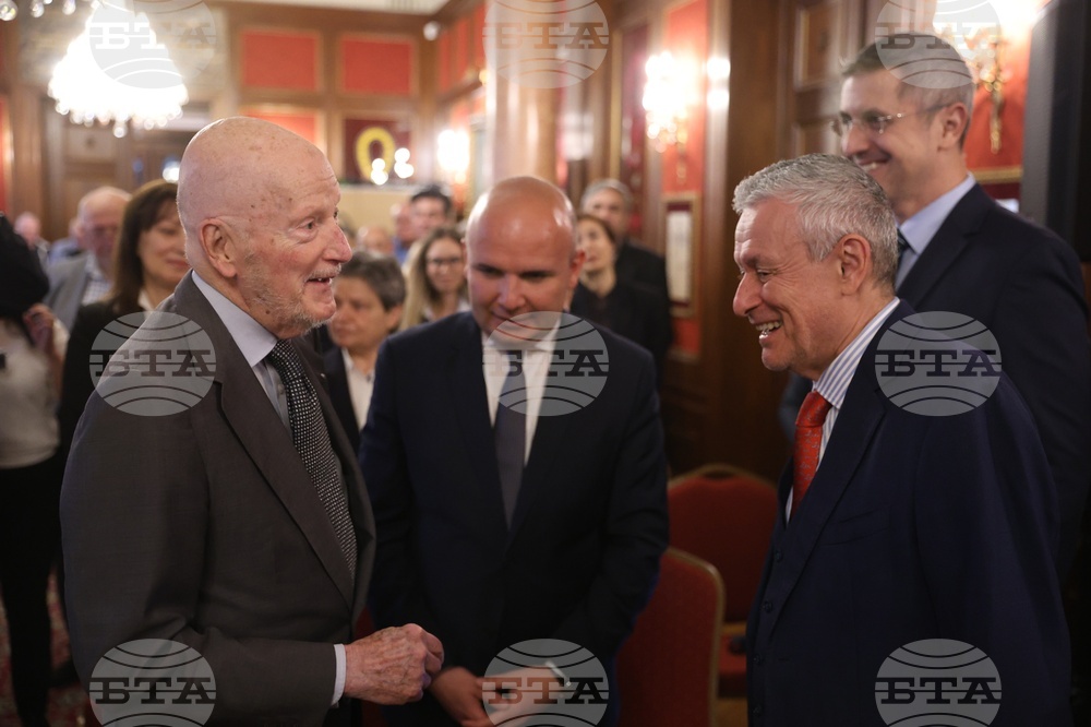 Former PM Saxe-Coburg-Gotha Says Bulgaria's Eurozone Accession Will Further Integrate Country, Benefit Everyone