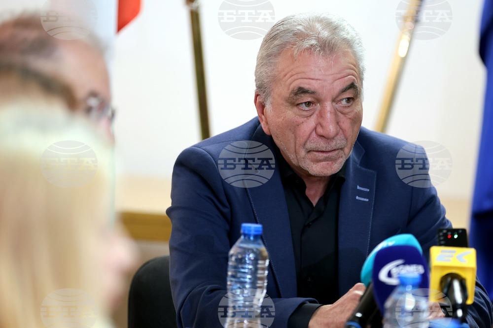 Комисията за защита на конкуренцията и Комисията за защита на потребителите - брифинг