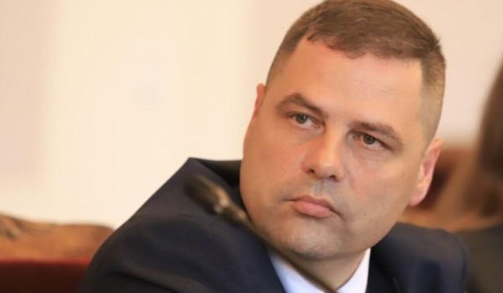 Ивайло Папов от “Възраждане”: Руският език е новата жертва на либералния фанатизъм