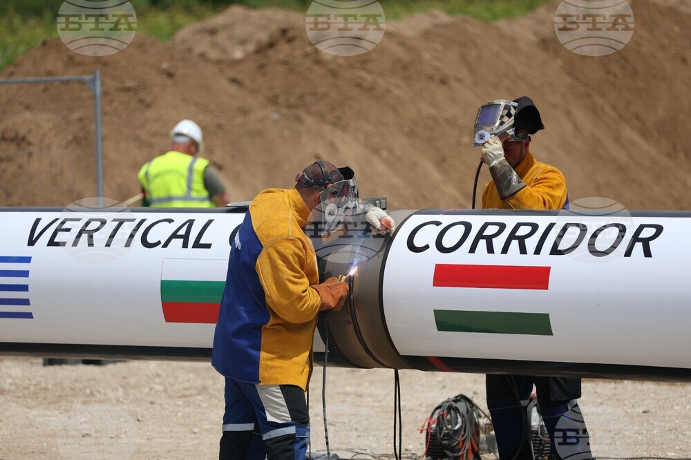 EU Energy Commissioner to Visit Bulgaria for Key Discussions on Interconnectivity and Energy Security