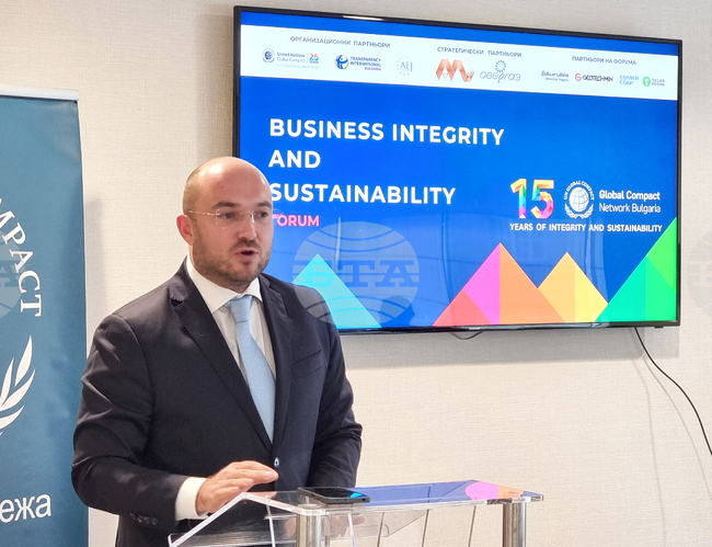 Lobbying Bill to Be Unveiled in Late June, Justice Minister Aspires