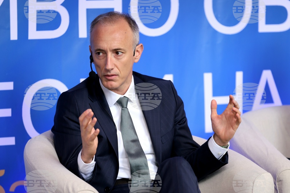 Education Minister: Russian Taught as First Foreign Language in Only Ten Schools in Bulgaria