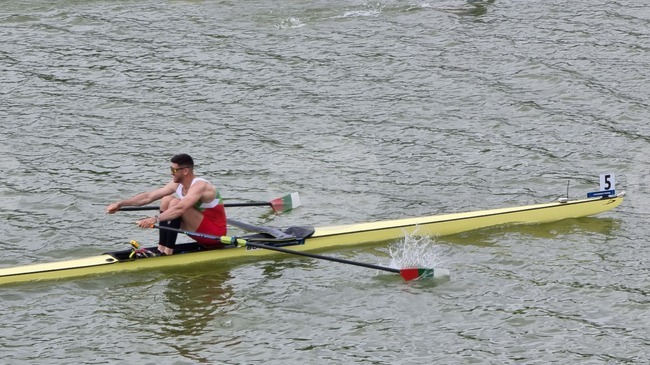 Кристиан Василев се нареди на пето място във финал А на скиф при мъжете на Европейското първенство по гребане в Пловдив