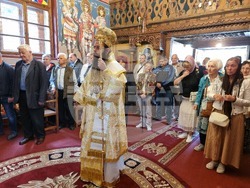Бакаджишки манастир - Сливенски митрополит Арсений - литургия