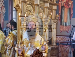 Бакаджишки манастир - Сливенски митрополит Арсений - литургия