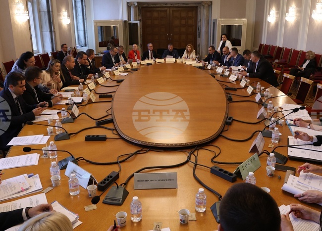 Комисията по бюджет и финанси прие на второ четене промени в Закона за възстановяване и преструктуриране на кредитни институции и инвестиционни посредници