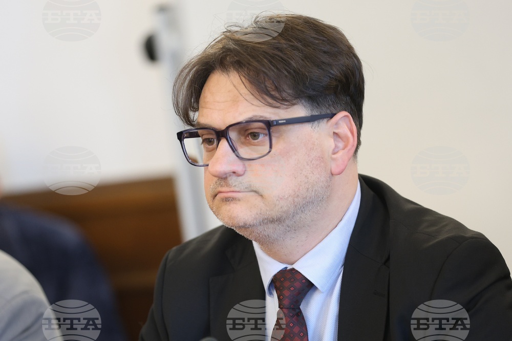 Народно събрание - Комисия по културата и медиите - заседание - Мариан Бачев