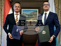 Българо-унгарската междуправителствена комисия за икономическо сътрудничество - протокол - подписване