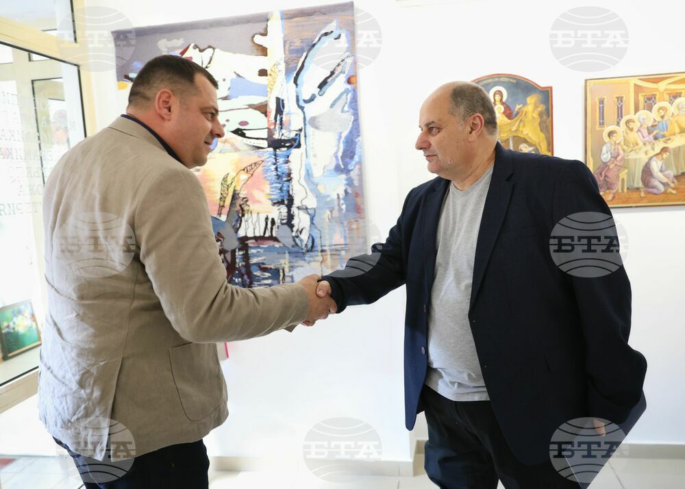 Бургас - БНР - благотворителна изложба