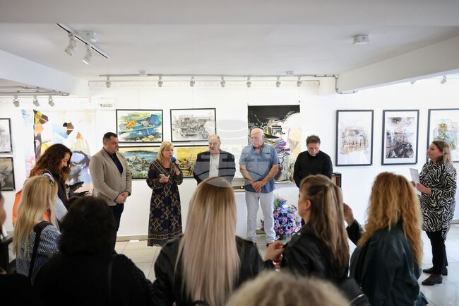 Бургас - БНР - благотворителна изложба