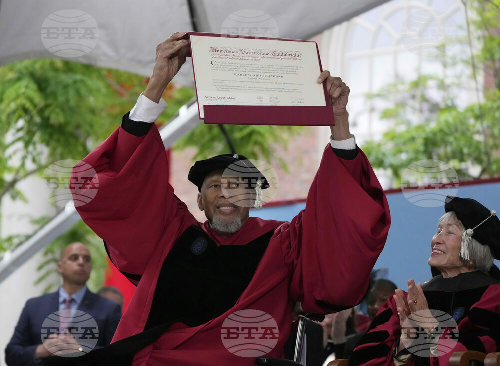 Harvard-Graduation