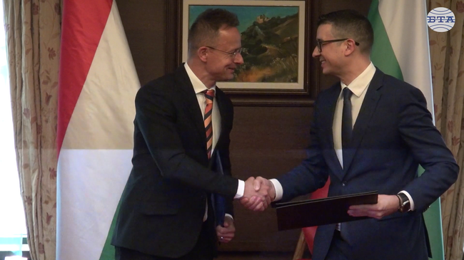 Без сътрудничеството с България осигуряването на енергия за Унгария не би било възможно, заяви външният министър на централноевропейската страна Петер Сиярто в София