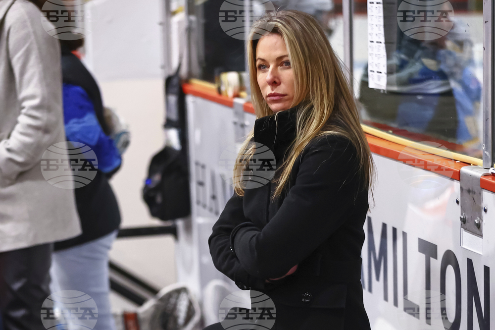 PWHL Vancouver GM Hockey