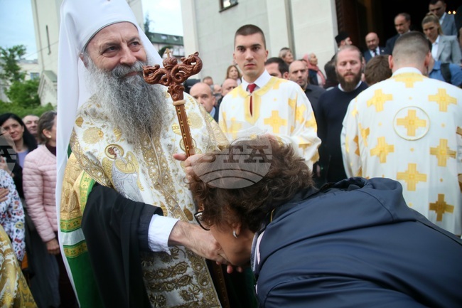 Сръбският патриарх Порфирий ще прекара Великденските празници в манастира Високи Дечани в Косово, твърди сръбски сайт 