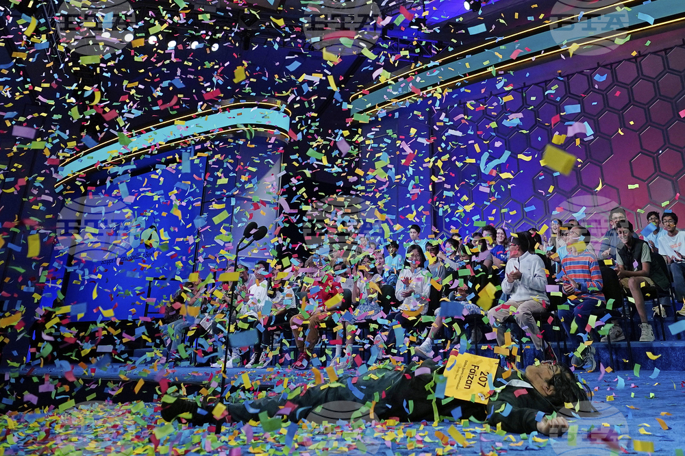 APTOPIX Spelling Bee