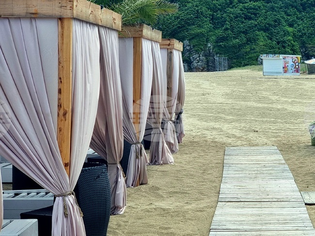 Butamyata Beach Receives Blue Flag Award