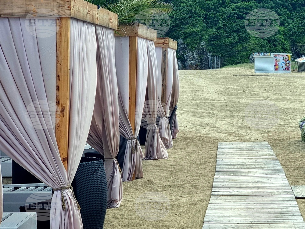 Село Синеморец  - плаж „Бутамята” - Син флаг