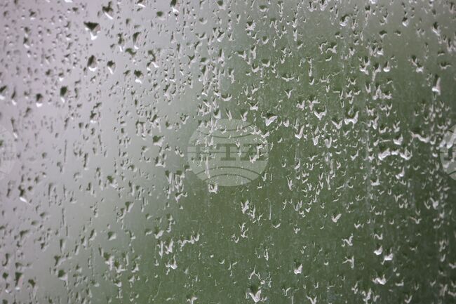 Задействаха BG ALERT заради интензивни валежи и затваряне на пътя от Бургас до Созопол