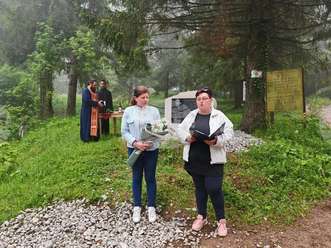 Плоча, посветена на Иван Вазов, бе открита днес в местността Стружната в Стара планина