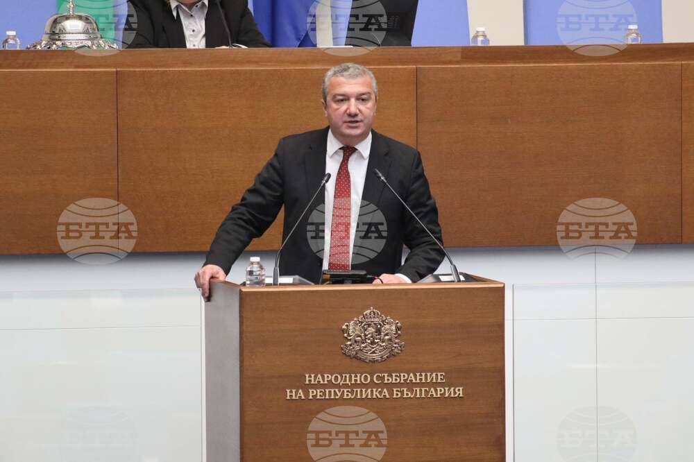 Драгомир Стойнев към РСМ: Поетите ангажименти трябва да се спазват