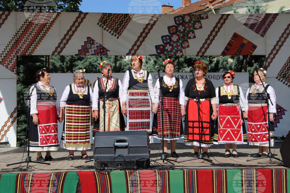 Елхово - „Тунджа пее и танцува“ - фолклорен фестивал