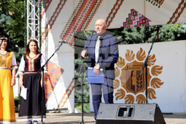 Елхово - „Тунджа пее и танцува“ - фолклорен фестивал