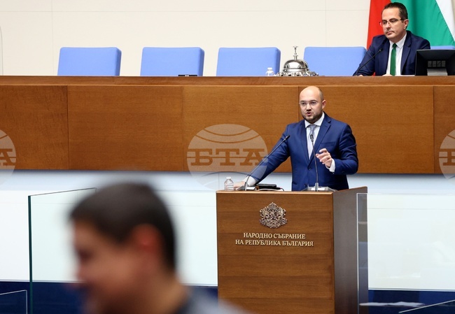 Не е установено да има картел при частните съдебни изпълнители, заяви правосъдният министър Георги Георгиев