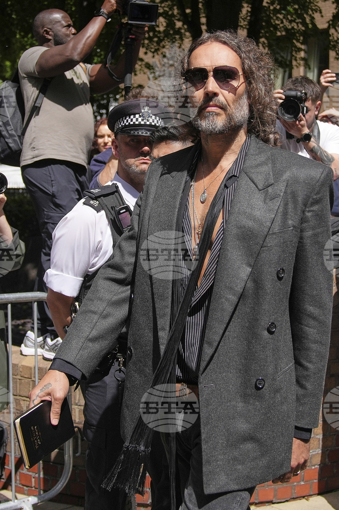 Комикът Ръсел Бранд е обвинен в още две сексуални престъпления, съобщи британската полиция