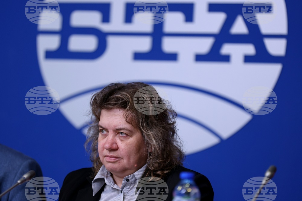 Parliament Chair Urges Retailers to Display Prices in Both Leva and Euro to Avoid Price Spikes