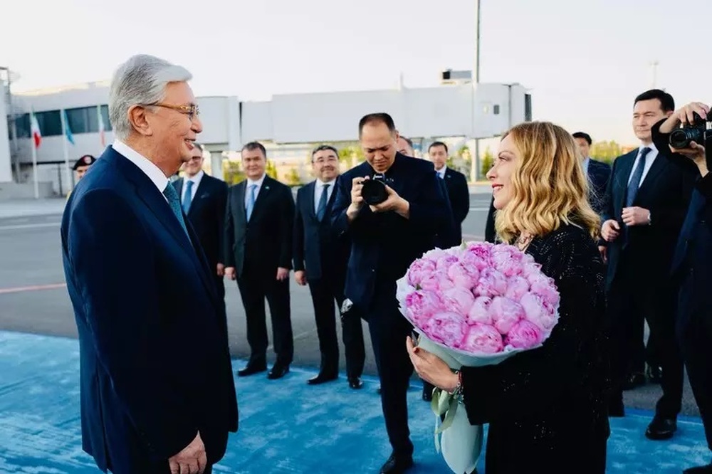 АНСА: Мелони обсъди с казахстанския президент въпроса за критичните суровини