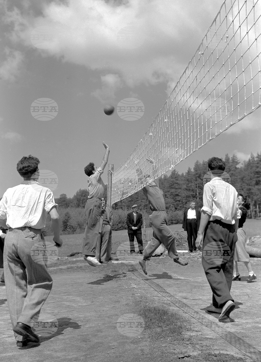 Планинският курорт „Юндола" край Велинград през 1954 година