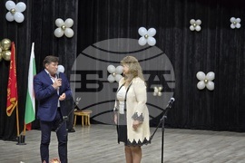 Долни Дъбник - НУ "Св.Св. Кирил и Методий" - празник