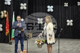 Долни Дъбник - НУ "Св.Св. Кирил и Методий" - празник