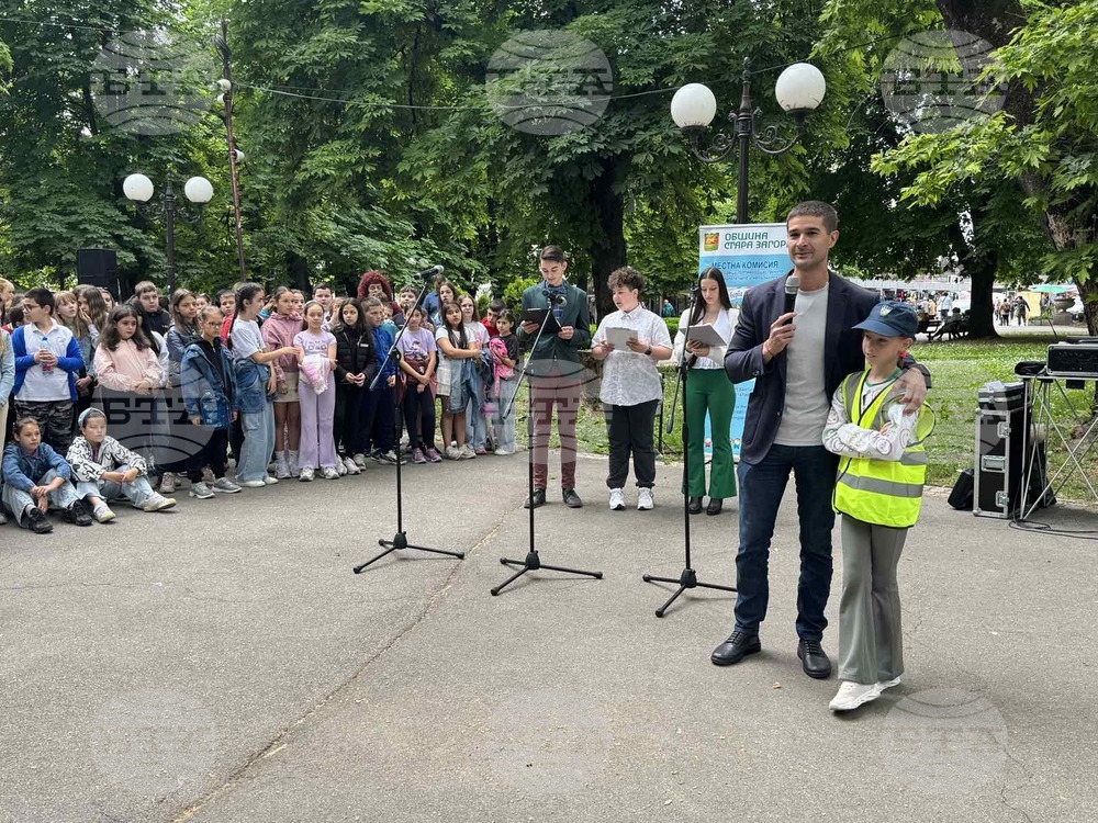 Община Стара Загора: И тази година „Ваканция, здравей!“ даде старт на лятото с фокус върху безопасността на децата