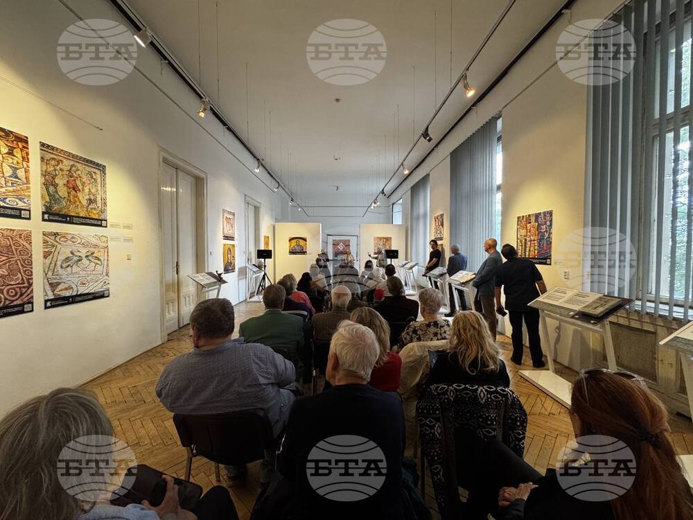 Мобилната изложба с артефакти от Хераклея Синтика е много новаторска и предизвиква голям интерес, каза проф. Вагалински