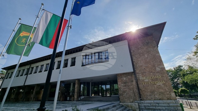 С молебен, рецитал, шествие и концерт тетевенци ще отбележат националния празник Трети март