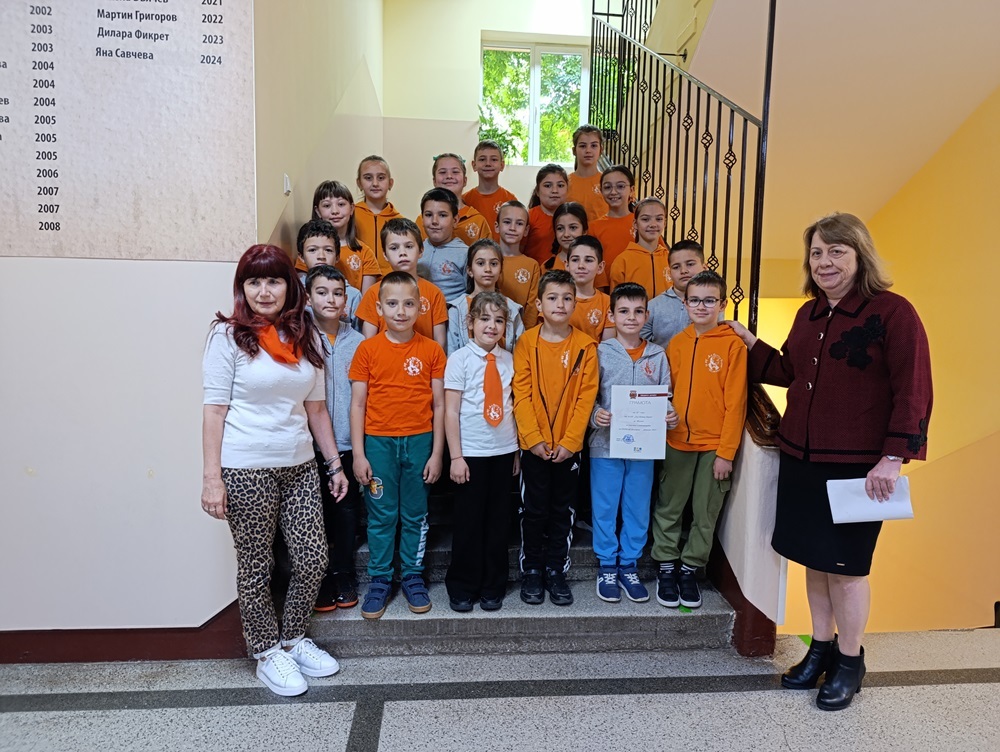 Община Шумен: Общо 4,7 тона отпадъци от пластмасови бутилки и алуминиеви кенове бяха събрани от учениците от 9 училища в Шумен