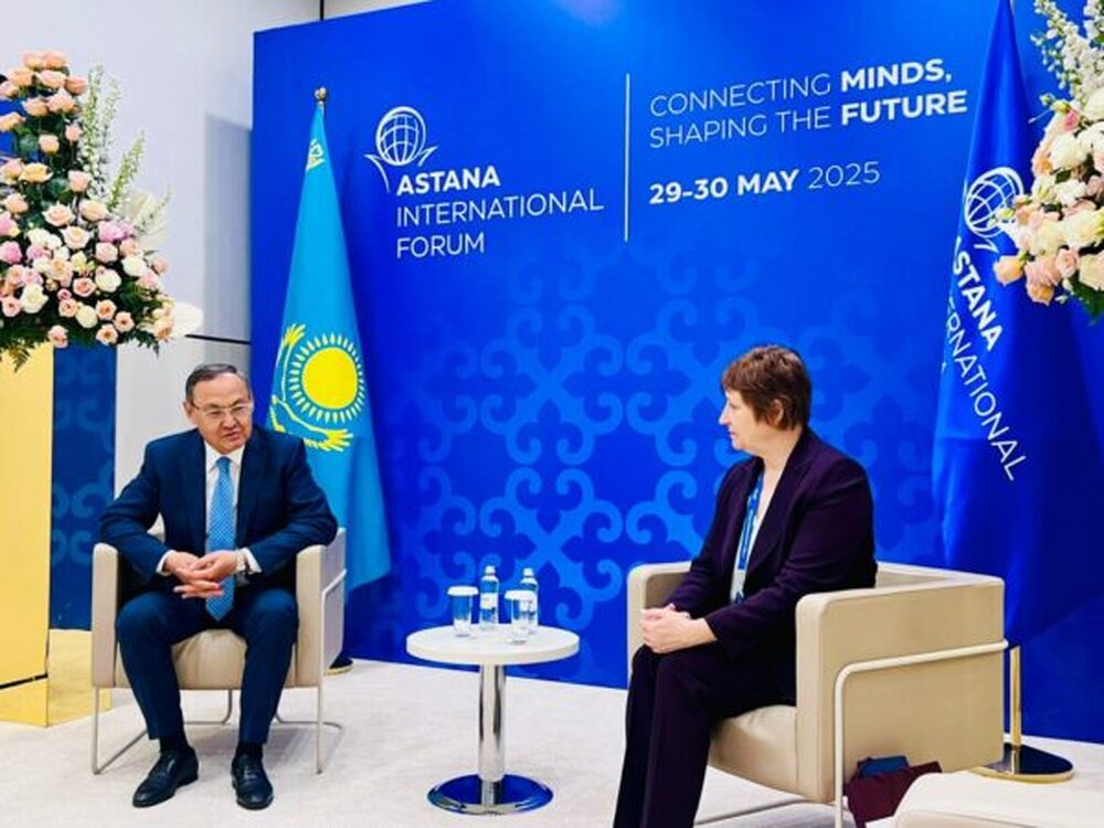 Председателят на БАН чл.-кор. Евелина Славчева участва в Астанинския международен форум