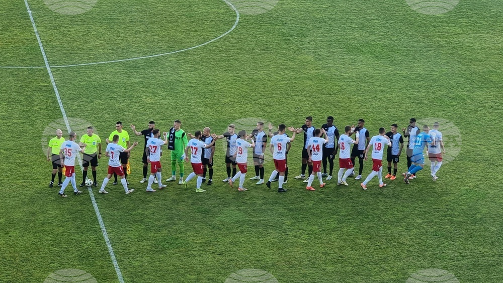 Управителният съвет на Марек 1915 (Дупница) изрази задоволство от ремонта на стадиона в града и смени изпълнителния директор на клуба