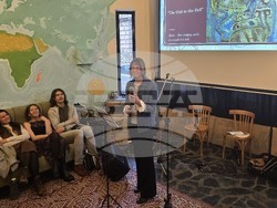 Публична лекция на тема "Звънливия глас" с проф. Дона Бюканън