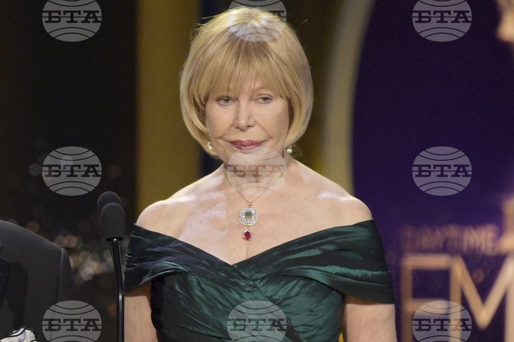 Obit Loretta Swit