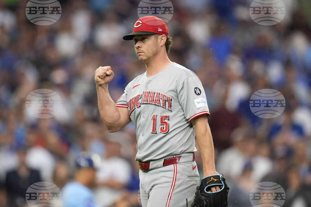Reds Cubs Baseball