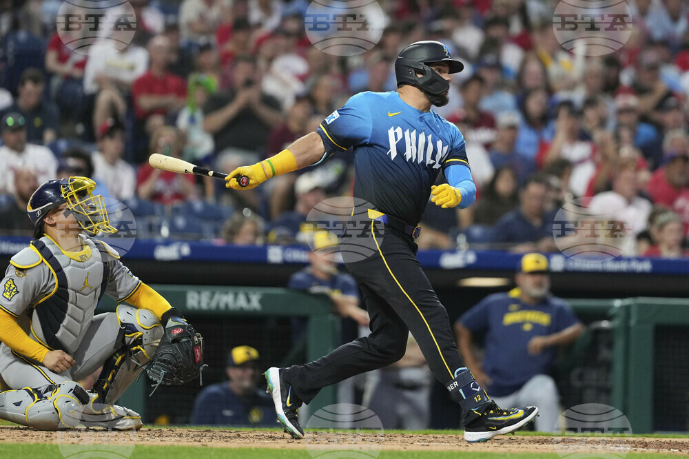 Brewers Phillies Baseball