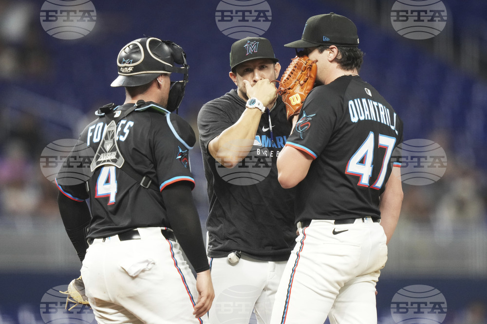 Giants Marlins Baseball