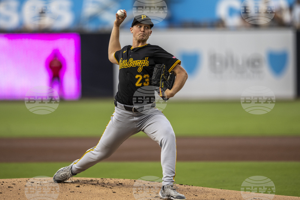 Pirates Padres Baseball