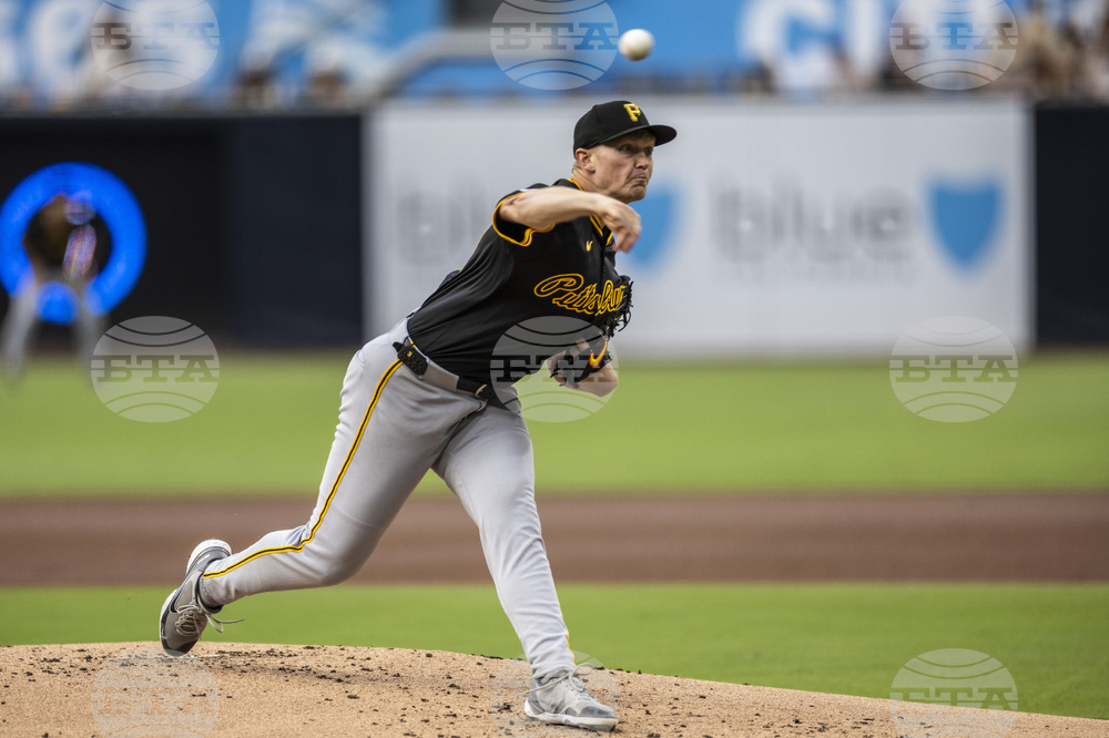 Pirates Padres Baseball