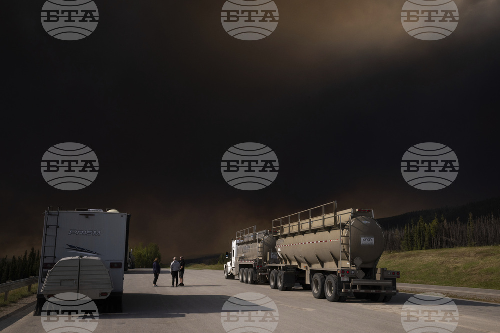 APTOPIX Canada Wildfires